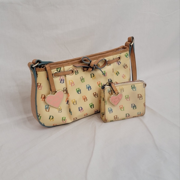 Vintage Dooney and Bourke Classic Purse & Wallet Set - Picture 2 of 13